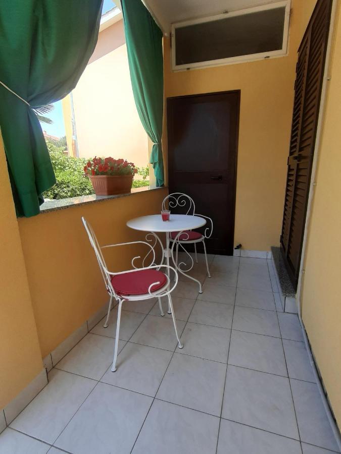 Soba Ana Hotel Cres Exterior foto